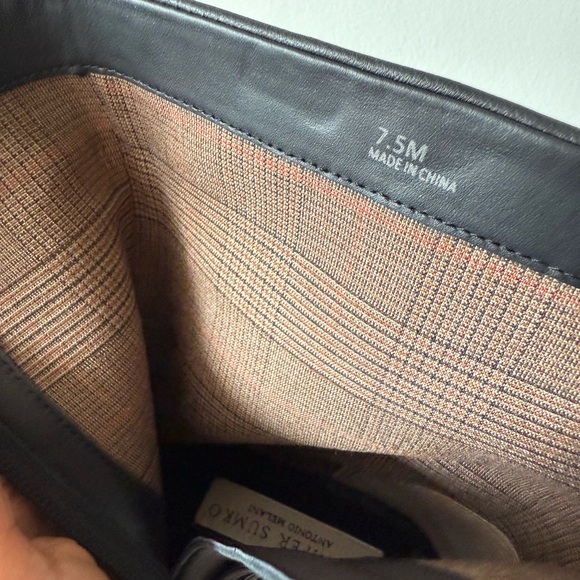 New ANTONIO MELANI Leather Sleek Black Heeled Boots - Picture 9 of 13